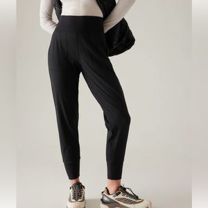 VENICE MID RISE JOGGER